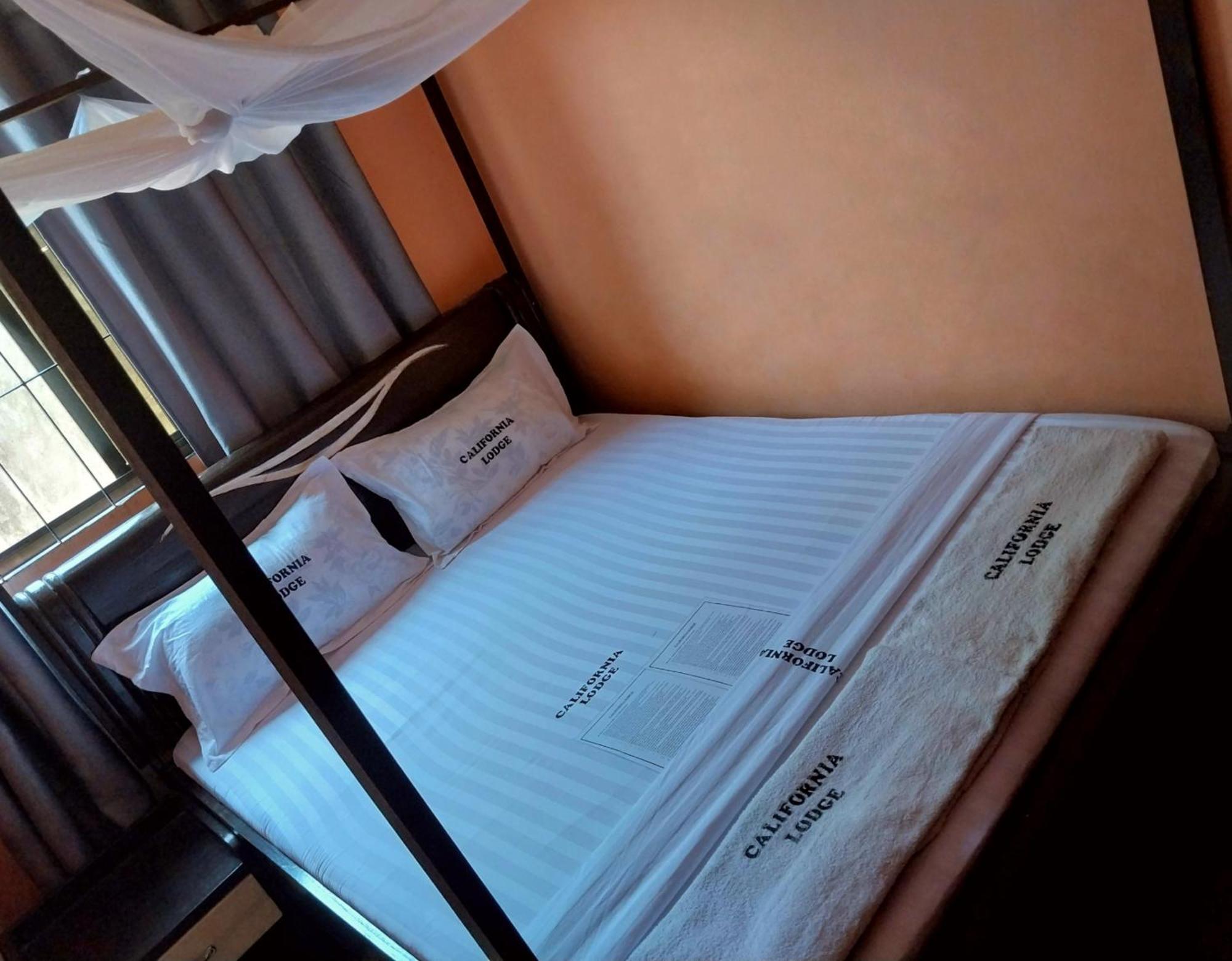 California Lodge バガモヨ エクステリア 写真